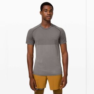 Lululemon Metal Vent Tech Short Sleeve 2.0